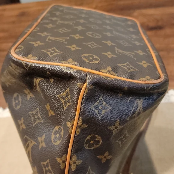 🎉SOLD🎉  Authentic Louis Vuitton Palermo MM bag - Picture 7 of 15